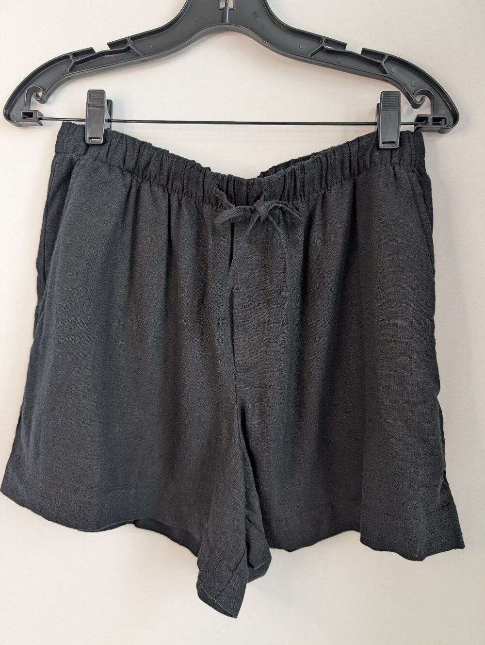 GAP Black Linen Drawstring Waist Shorts